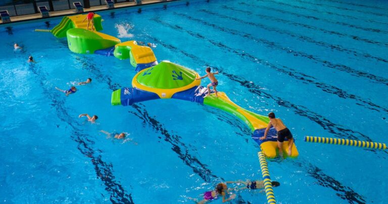 Baignade Wibit au complexe aquatique