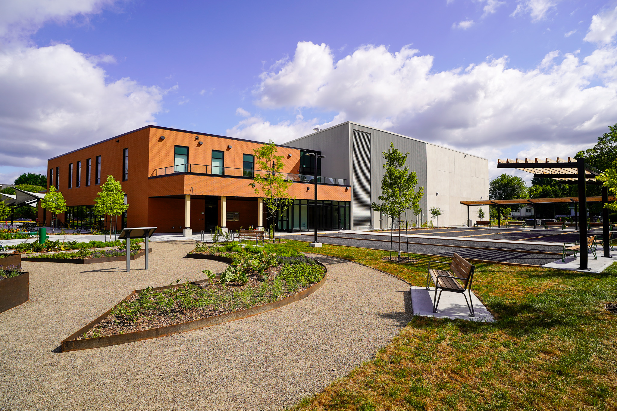 Centre multigénérationnel Extérieur - Façade (2)